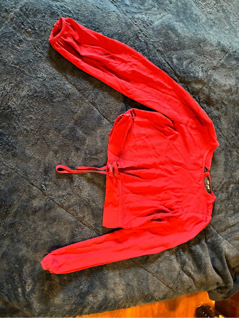 Label-only image of women's garment